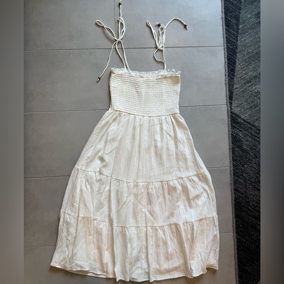 Magnolia Boutique - White Smocked Maxi Dress - Picture 4 of 4